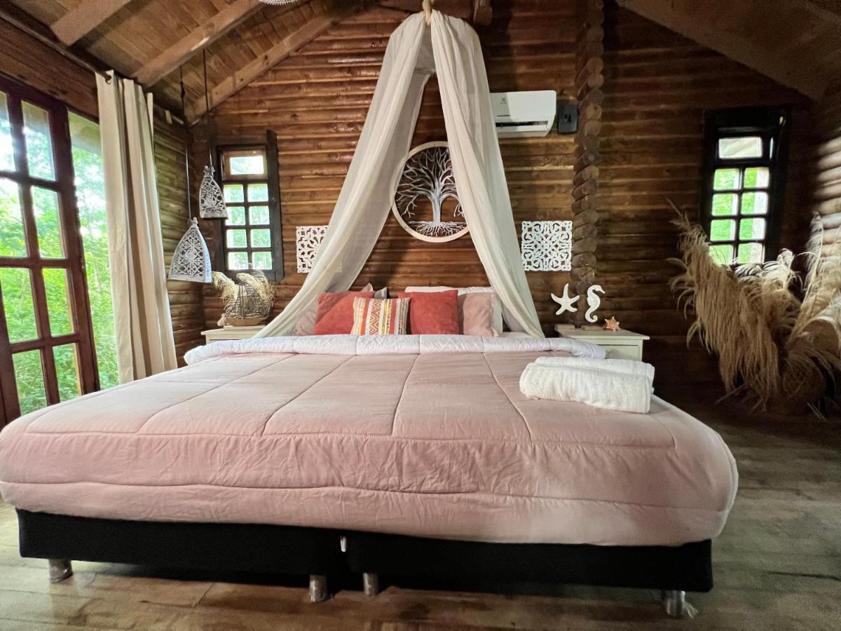 Auberge de jeunesse Mistica Island - *
